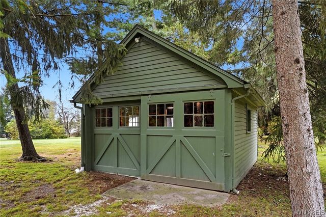 496 Heim Road, Amherst, NY 14068
