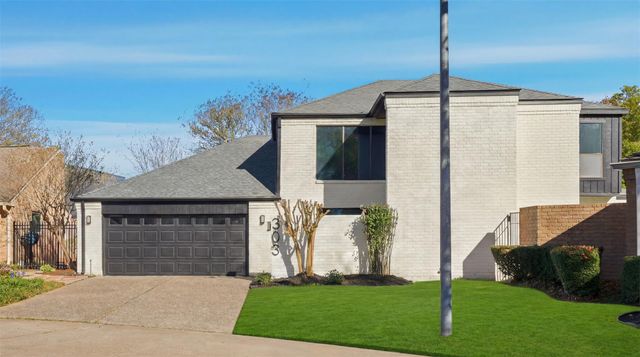 303 E Fair Harbor Lane, Houston, TX 77079