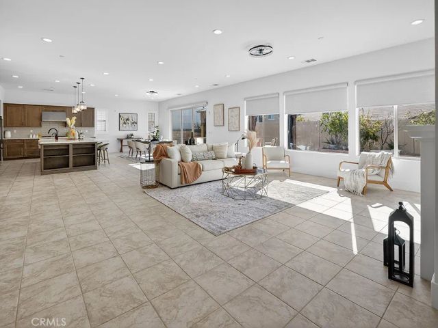 32441 Toyon Rd, Temecula, CA 92591