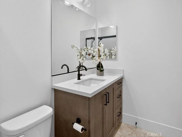 32441 Toyon Rd, Temecula, CA 92591