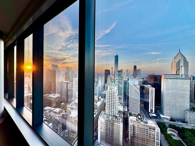 60 E Monroe Street 5601, Chicago, IL 60603