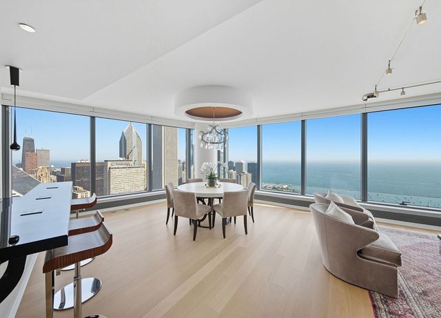 60 E Monroe Street 5601, Chicago, IL 60603