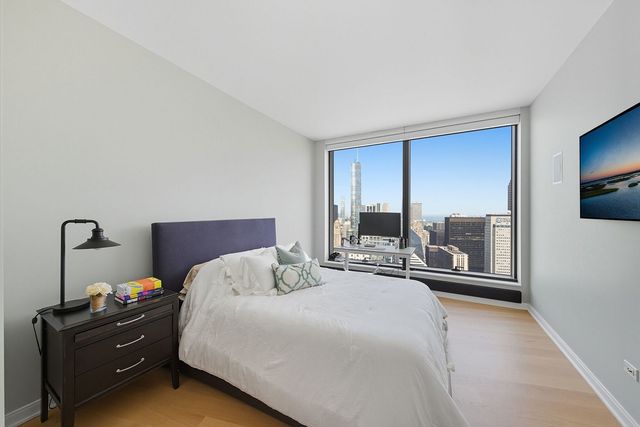 60 E Monroe Street 5601, Chicago, IL 60603