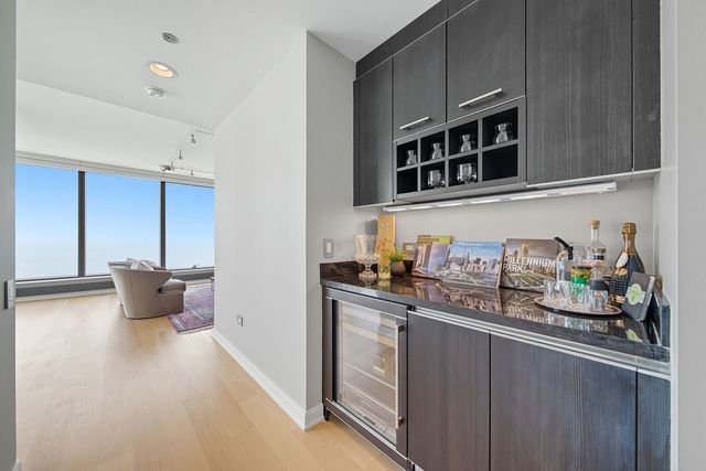 60 E Monroe Street 5601, Chicago, IL 60603