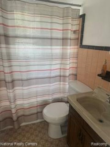 15067 Sumner, Redford Charter Township, MI 48239