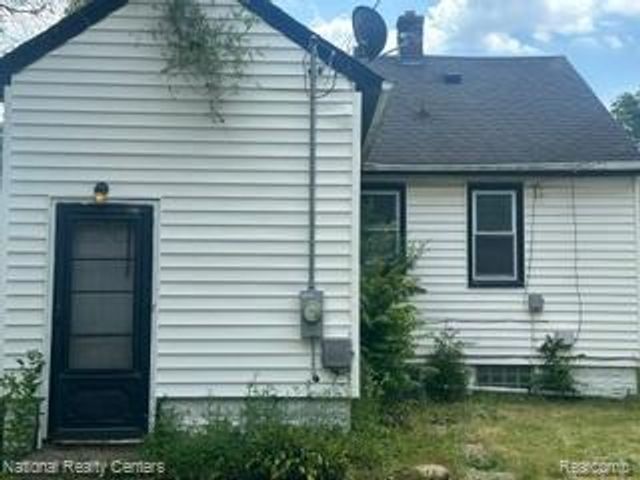 15067 Sumner, Redford Charter Township, MI 48239