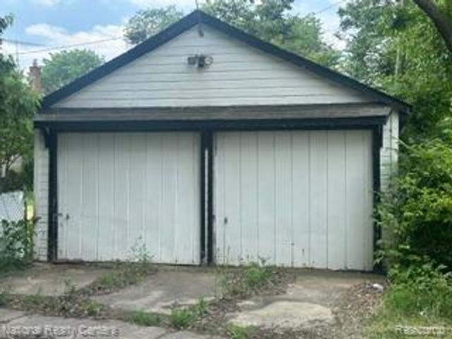 15067 Sumner, Redford Charter Township, MI 48239