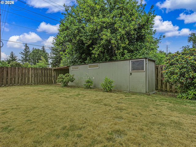 19914 Ne Holladay St, Portland, OR 97230