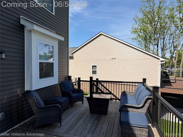 855 Preserve Lane, White Lake Charter Township, MI 48386