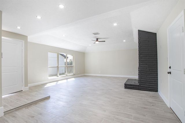 11203 Rousseau Drive, Houston, TX 77065