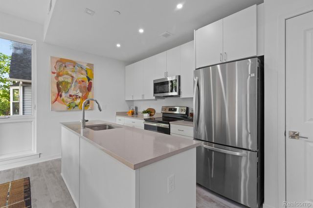 655 W Willis Street 304, Detroit, MI 48201