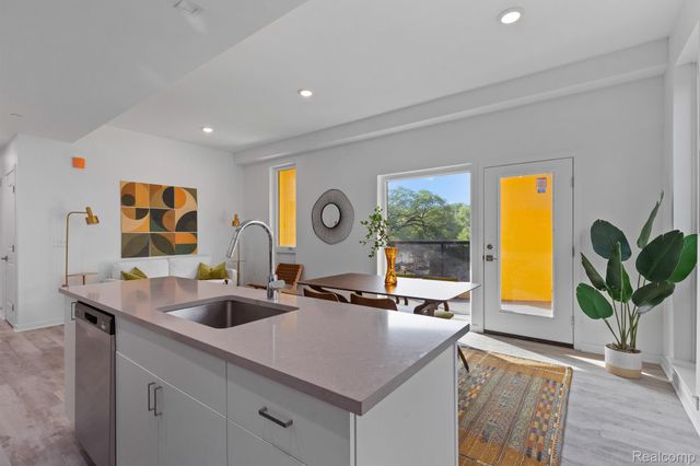 655 W Willis Street 304, Detroit, MI 48201