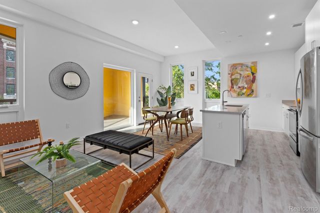 655 W Willis Street 304, Detroit, MI 48201