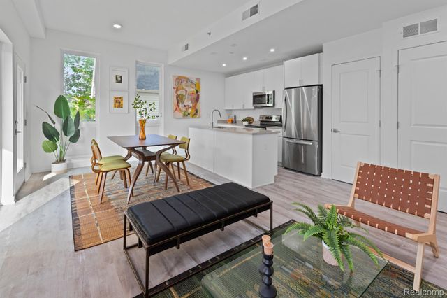 655 W Willis Street 304, Detroit, MI 48201