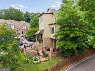 1508 Whitehead Bluff NW, Atlanta, GA 30318