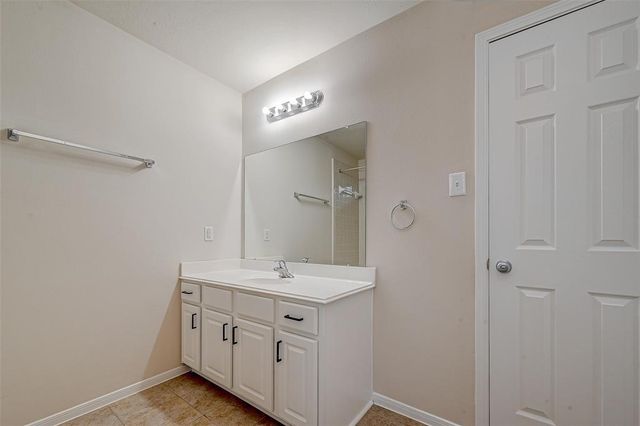 21587 Tims Harbor Drive, Kingwood, TX 77339