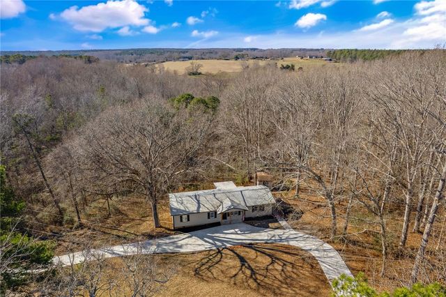 510 Farmer Street, Starr, SC 29684