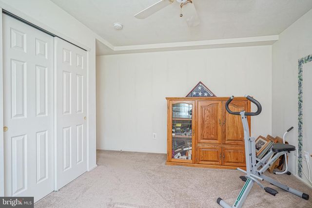 965 LARKSPUR PL N, Mount Laurel, NJ 08054