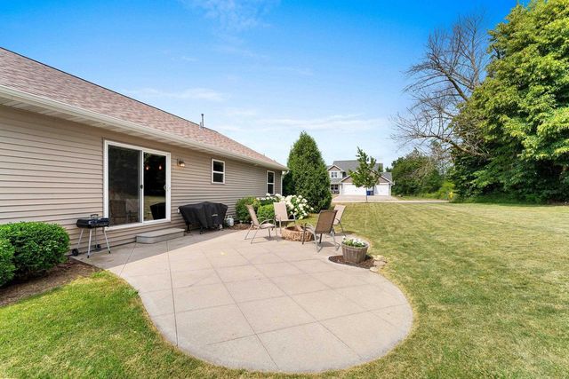 W7146 GLENFORD WAY, Greenville, WI 54942