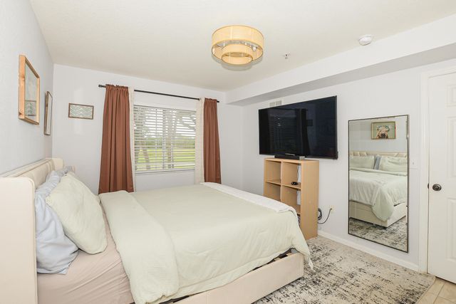 151 SW Palm Dr Apt 208, Port St Lucie, FL 34986