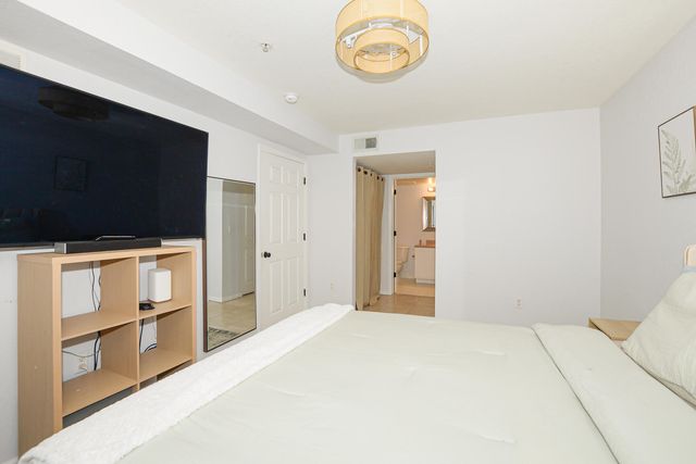 151 SW Palm Dr Apt 208, Port St Lucie, FL 34986