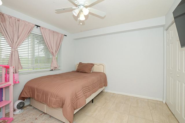 151 SW Palm Dr Apt 208, Port St Lucie, FL 34986