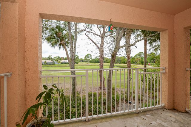 151 SW Palm Dr Apt 208, Port St Lucie, FL 34986