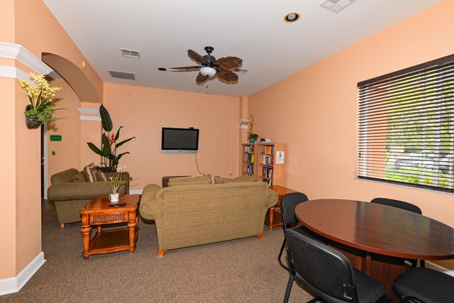 151 SW Palm Dr Apt 208, Port St Lucie, FL 34986