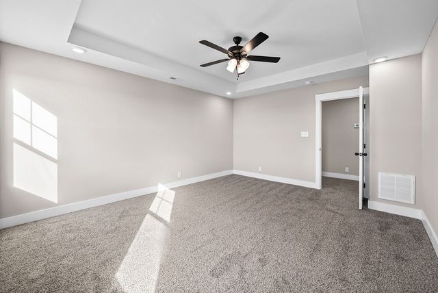 629 Avondale Rd, Oak Grove, KY 42262