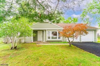 3 Wilkens Dr, Piscataway Twp., NJ 08854