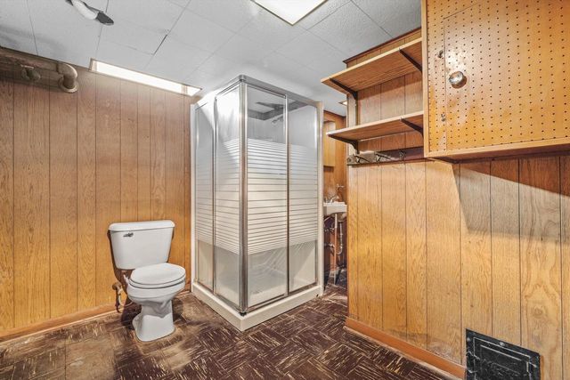 1924 Jupiter AVENUE, Racine, WI 53404