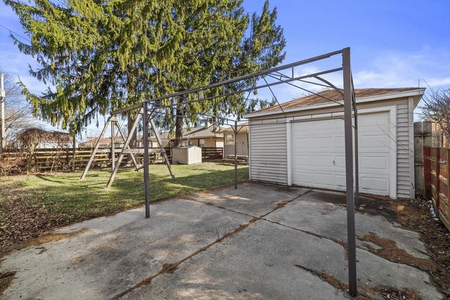 1924 Jupiter AVENUE, Racine, WI 53404