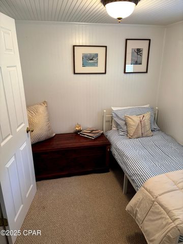 2684 LAKEVIEW Circle, Alford, FL 32420