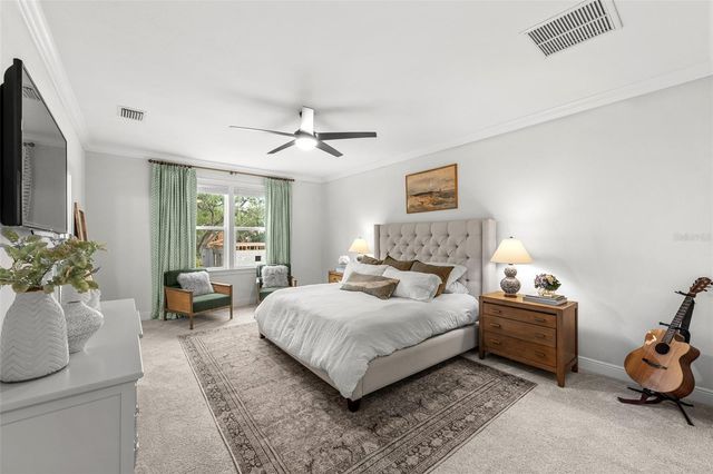 3300 W WALLCRAFT AVENUE, Tampa, FL 33611