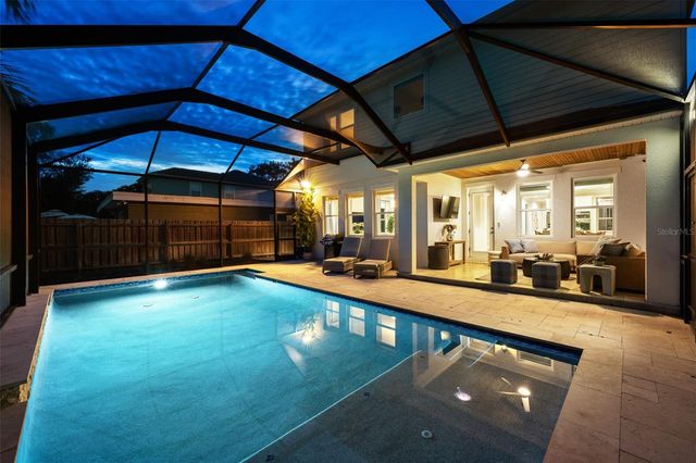 3300 W WALLCRAFT AVENUE, Tampa, FL 33611