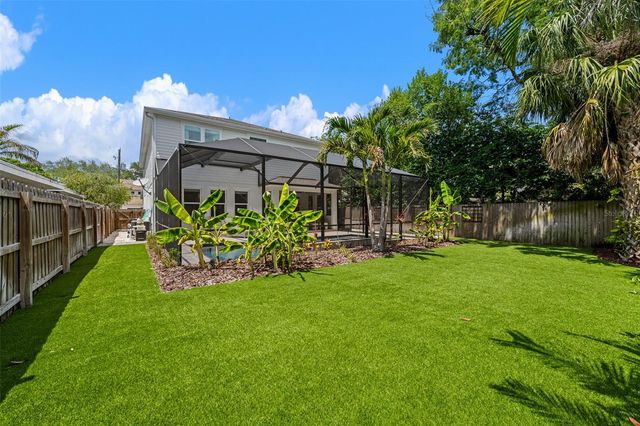 3300 W WALLCRAFT AVENUE, Tampa, FL 33611
