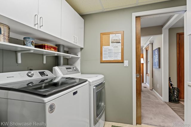 2324 N Duck Lake Road, Highland Charter Township, MI 48356