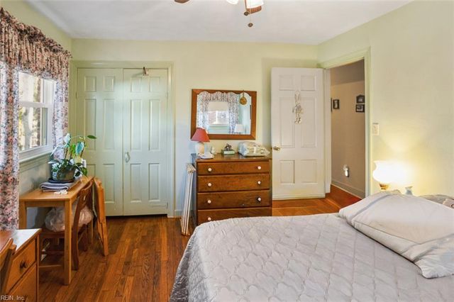 417 Woodland RD, Hampton, VA 23669