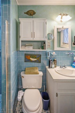 417 Woodland RD, Hampton, VA 23669