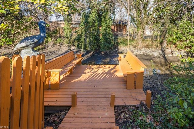 417 Woodland RD, Hampton, VA 23669