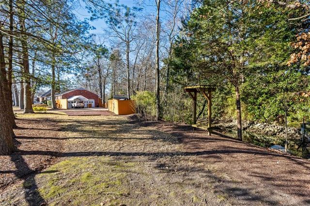 417 Woodland RD, Hampton, VA 23669