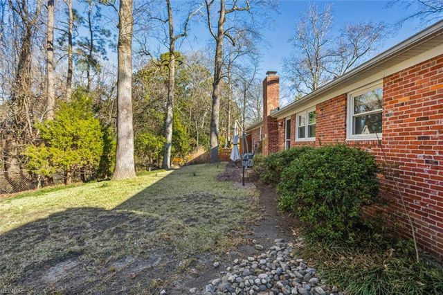 417 Woodland RD, Hampton, VA 23669