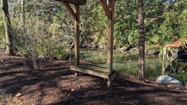 417 Woodland RD, Hampton, VA 23669