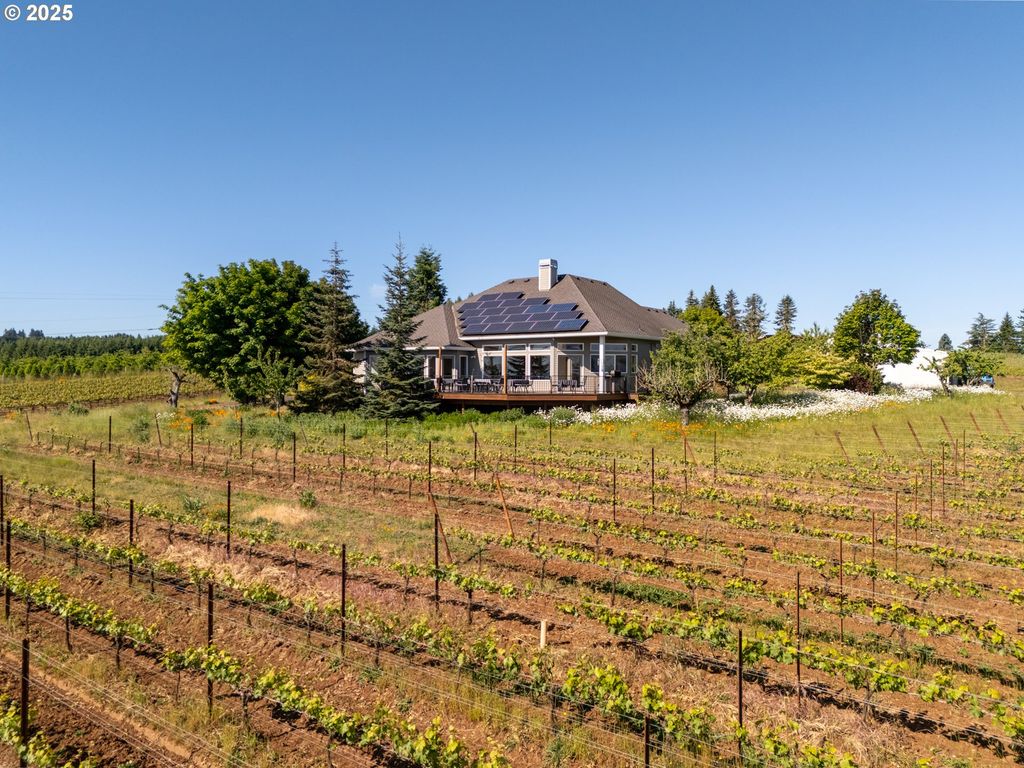 20700 Se CHERRY BLOSSOM Ln, Amity, OR 97101