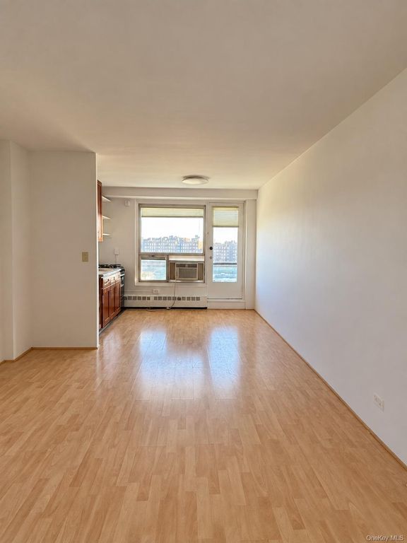 97-07 63 Road 9A, Rego Park, NY 11374 — photo 4