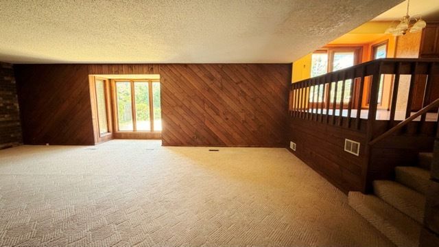 18348 Carriage Lane, Lansing, IL 60438
