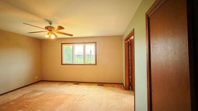 18348 Carriage Lane, Lansing, IL 60438