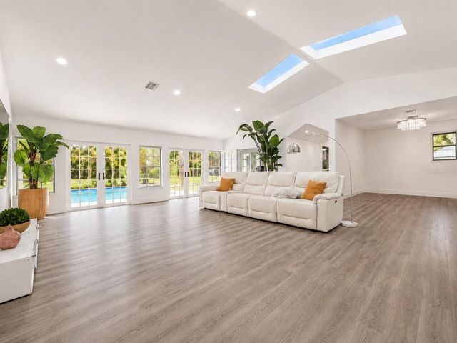 1 CUNNINGHAM LANE, Debary, FL 32713