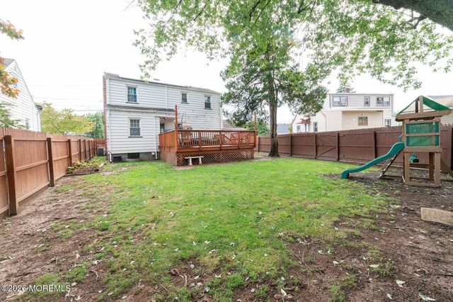 9 Mcauliffe Drive, North Brunswick, NJ 08902