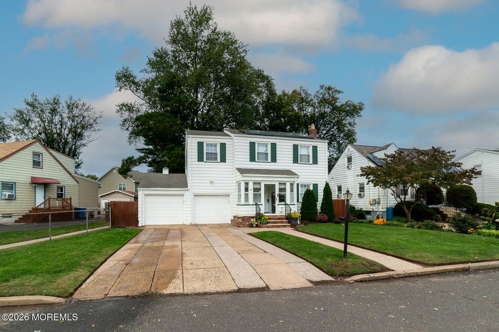 9 Mcauliffe Drive, North Brunswick, NJ 08902